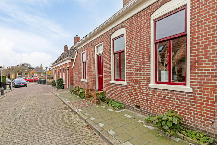 Bekijk foto 2 van Schoolstraat 4