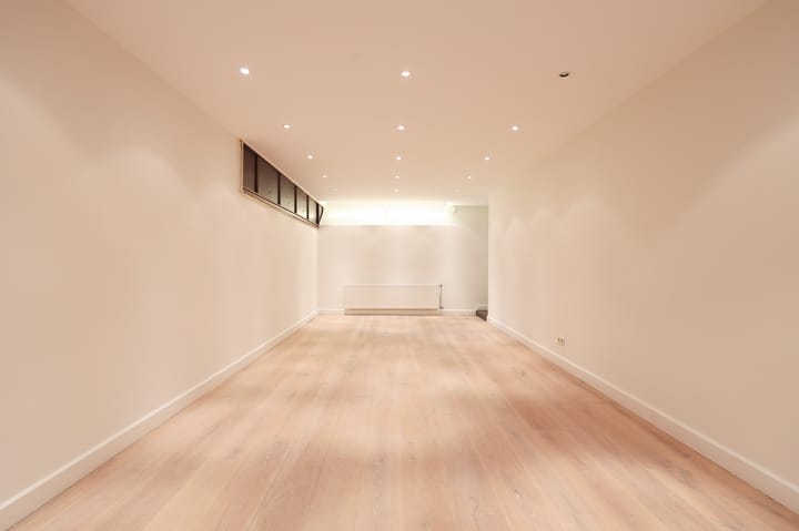 Photo 16 of Wouwermanstraat 33-H