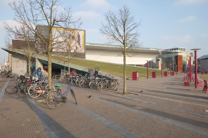 Photo 38 of Wouwermanstraat 33-H