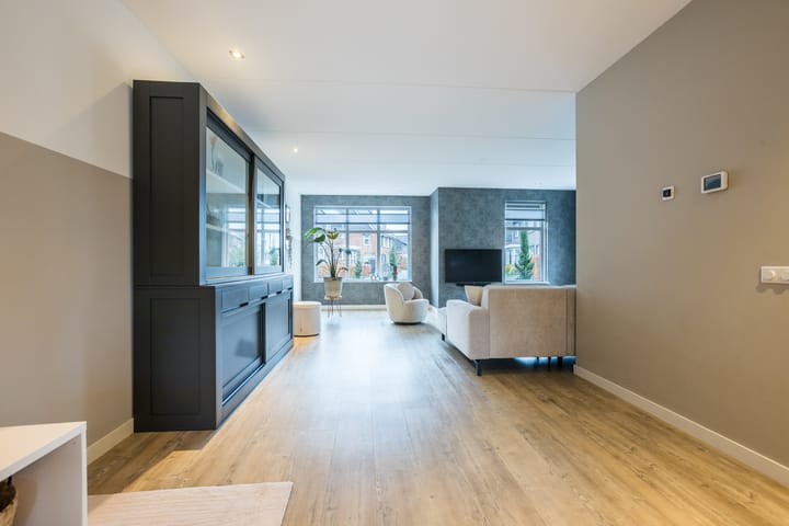 Foto 7 van Stekelbaars 33