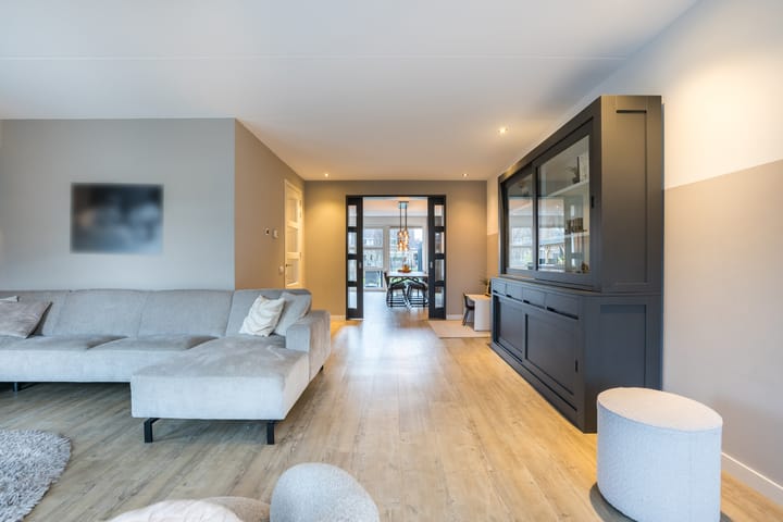 Foto 12 van Stekelbaars 33