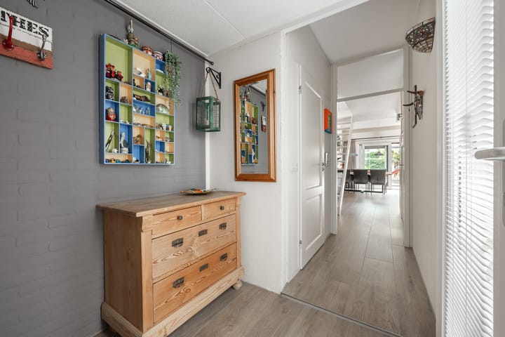 Photo 3 of Karveel 46 56