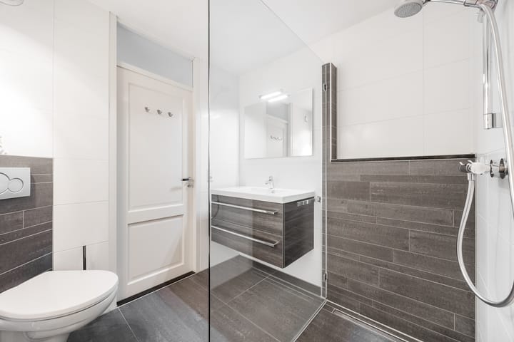 Photo 23 of Karveel 46 56