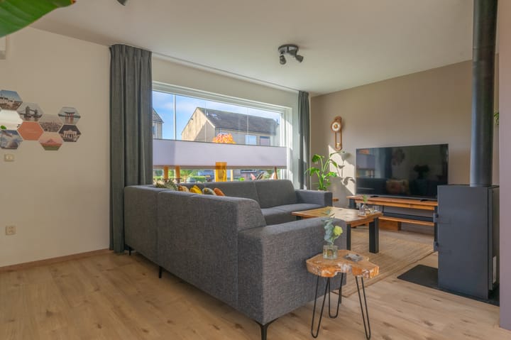 Foto 9 van Dr R v Oppenraaijstr 74