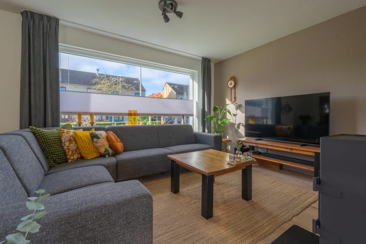 Foto 11 van Dr R v Oppenraaijstr 74