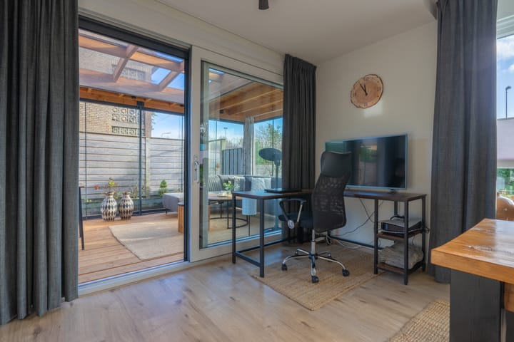 Foto 15 van Dr R v Oppenraaijstr 74