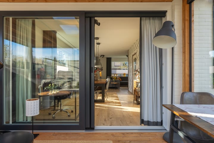 Foto 18 van Dr R v Oppenraaijstr 74