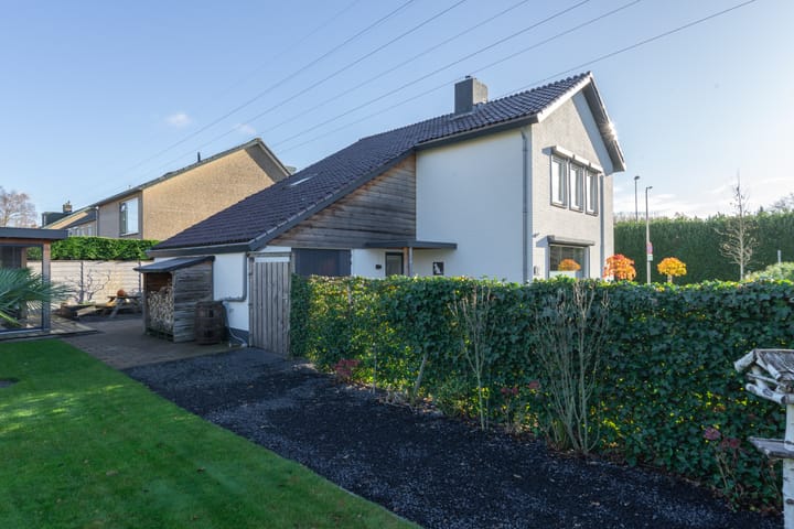 Foto 47 van Dr R v Oppenraaijstr 74