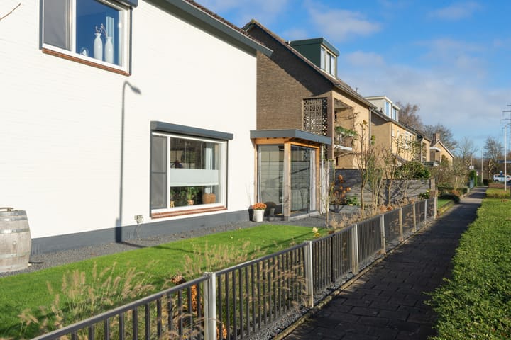 Foto 51 van Dr R v Oppenraaijstr 74