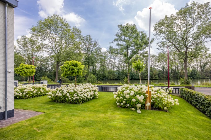 Photo 8 of Herenstraat 65