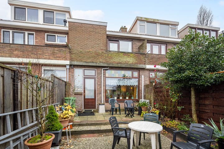 Foto 3 van Surinamesingel 4