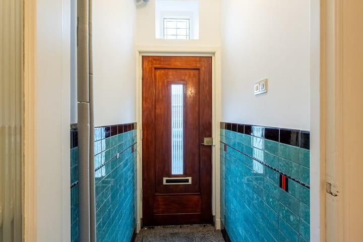 Foto 8 van Surinamesingel 4