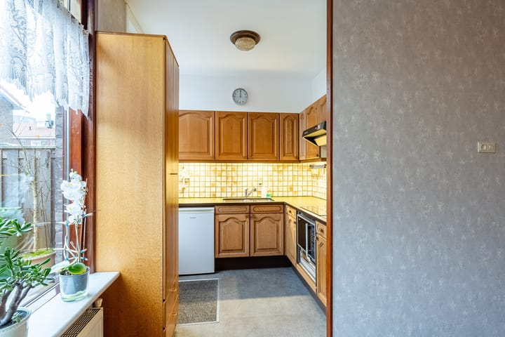 Foto 16 van Surinamesingel 4