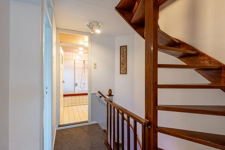 Foto 18 van Surinamesingel 4