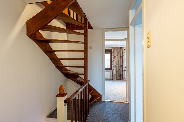 Foto 19 van Surinamesingel 4