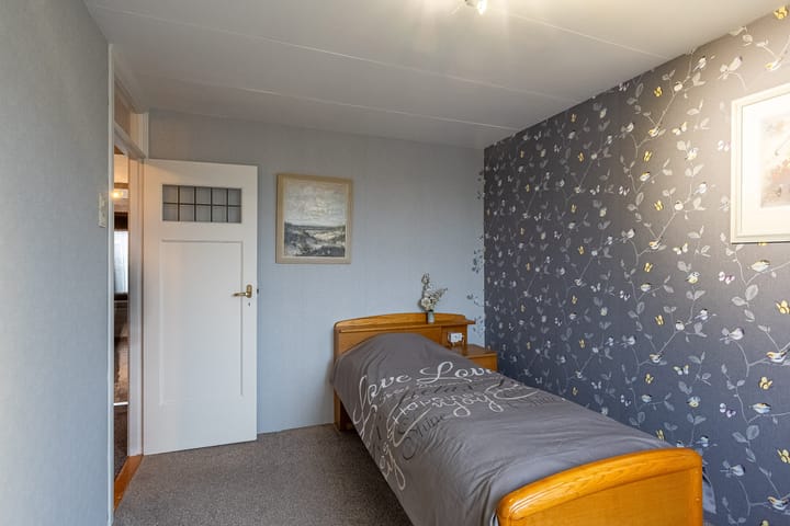 Foto 24 van Surinamesingel 4