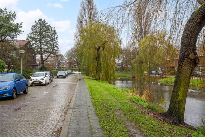 Foto 33 van Surinamesingel 4