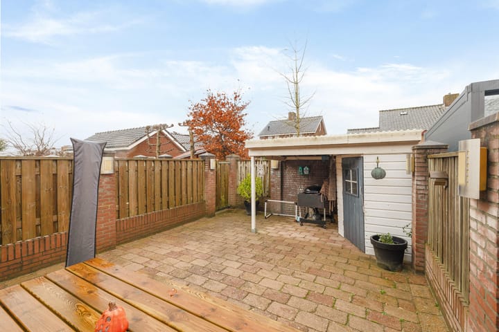 Foto 24 van Houtstraat 14