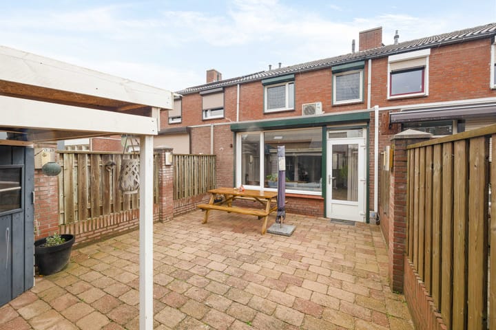 Foto 25 van Houtstraat 14