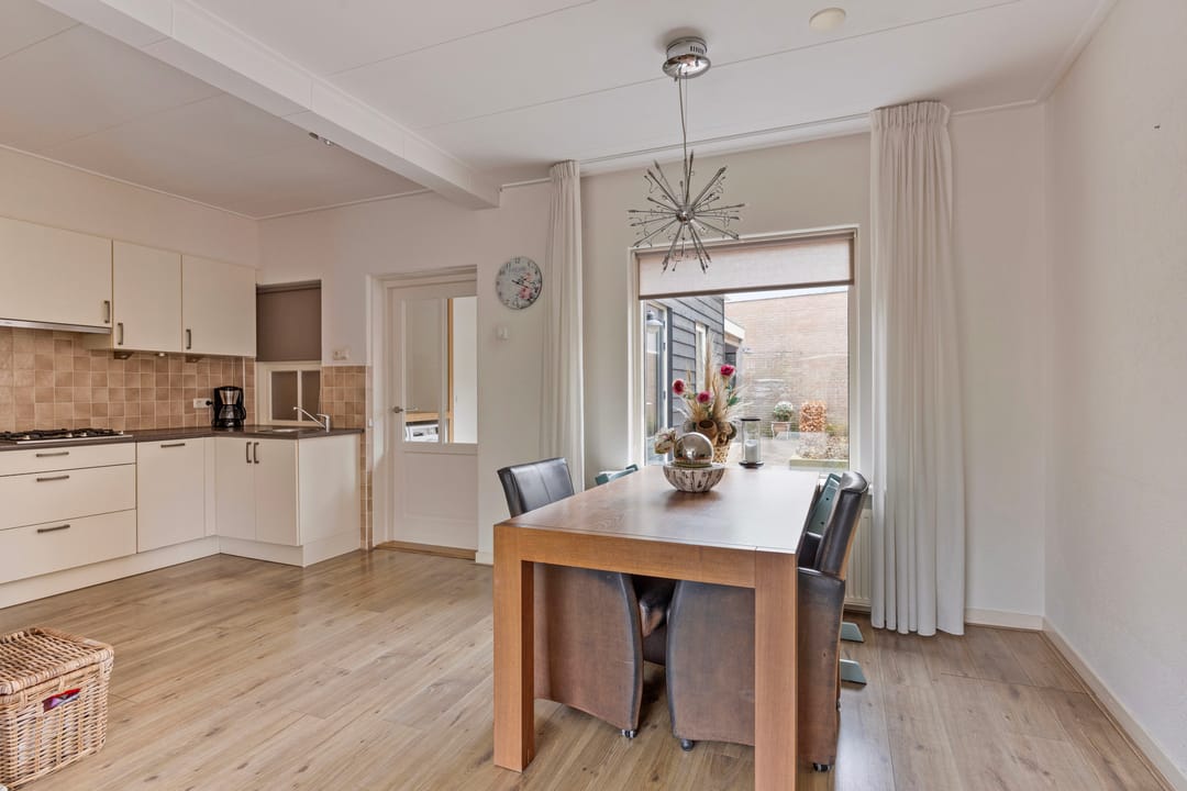 Foto 7 van Meidoornlaan 13