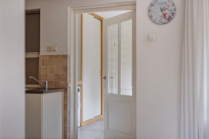 Foto 14 van Meidoornlaan 13