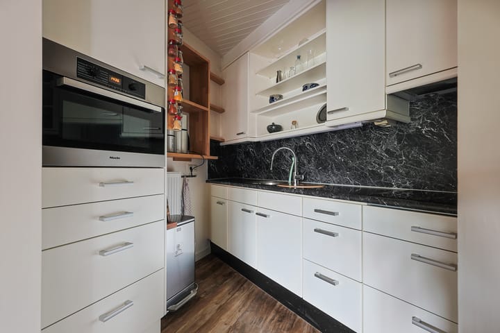 Photo 10 of Zeeweg 406