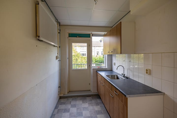 Foto 10 van Helper Kerkstraat 28-A