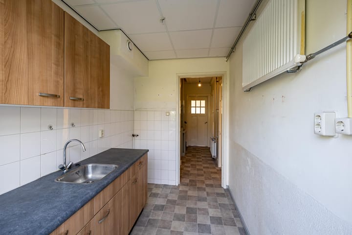 Foto 11 van Helper Kerkstraat 28-A