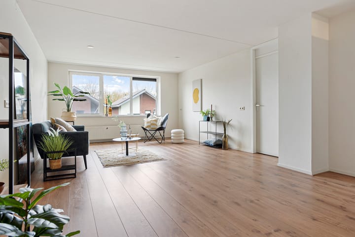 Photo 20 of Lieuwkemastraat 27