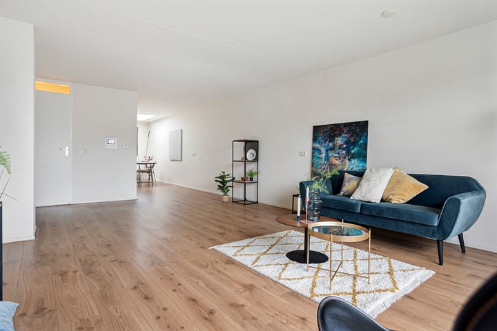 Photo 22 of Lieuwkemastraat 27