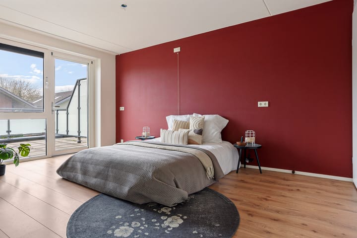 Photo 33 of Lieuwkemastraat 27