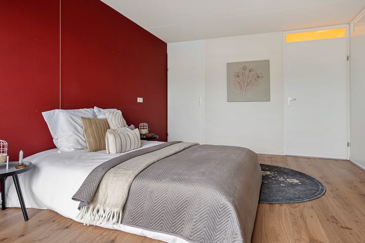 Photo 35 of Lieuwkemastraat 27