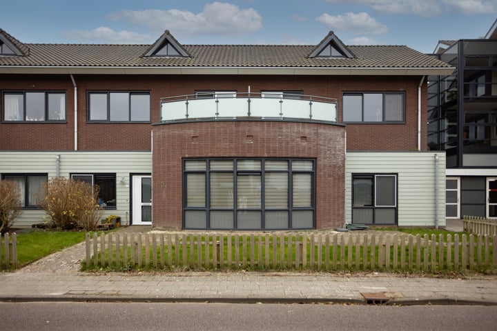 Bekijk foto 54 van Lieuwkemastraat 27