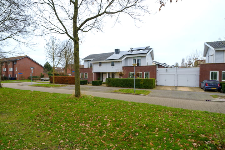 View photo 45 of Kees Verweystraat 11