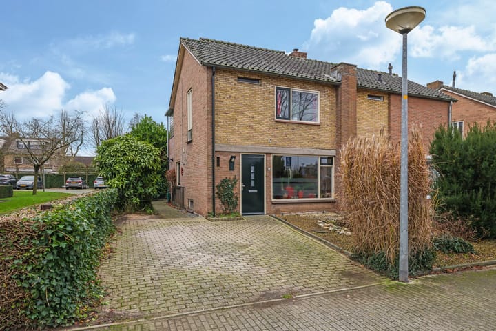 Foto 2 van Onze Lieve Vrouwestraat 23