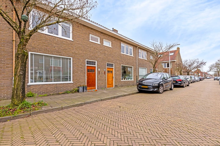 Bekijk foto 31 van Leliestraat 102