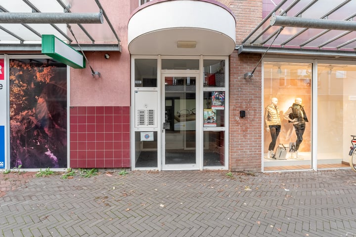 Bekijk foto 32 van Marktstraat 33