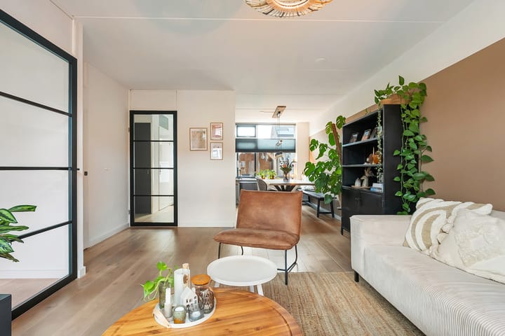 Foto 10 van Klaproos 57