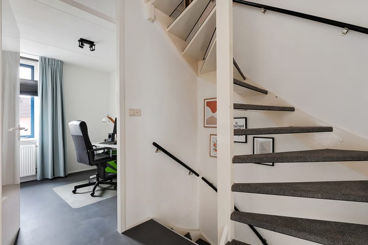 Foto 19 van Klaproos 57