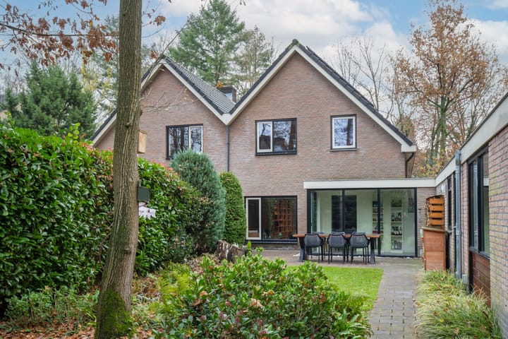 Foto 4 van Spoorlaan 8