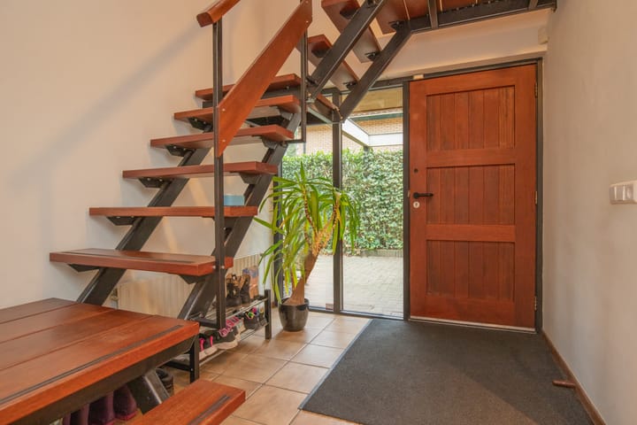 Foto 9 van Spoorlaan 8