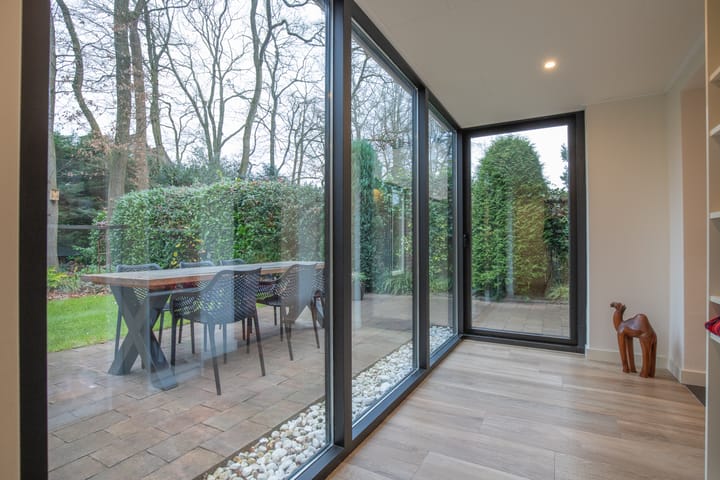 Foto 18 van Spoorlaan 8