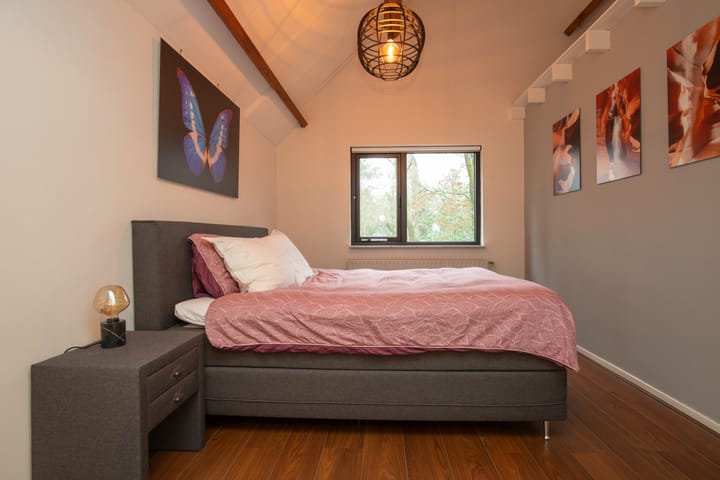 Foto 26 van Spoorlaan 8