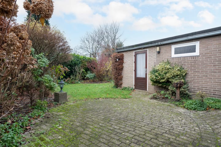 Foto 10 van Potterstraat 5