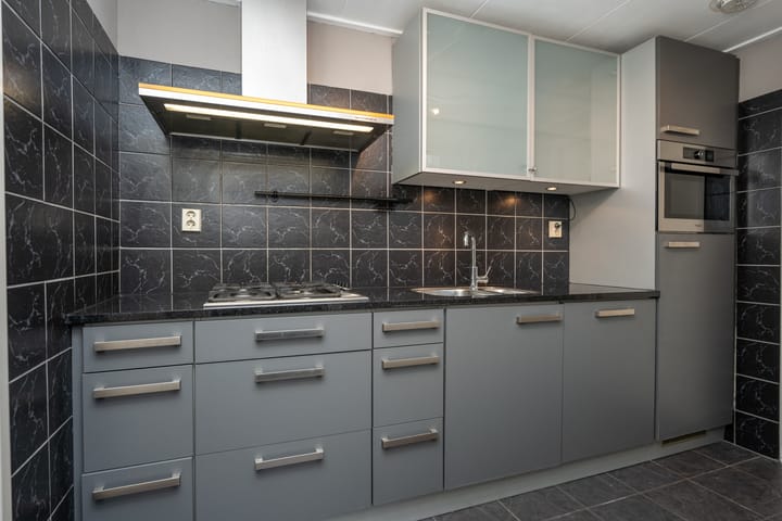 Foto 13 van Warmoesstraat 49