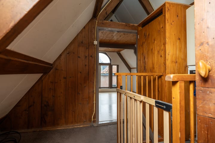 Foto 23 van Warmoesstraat 49