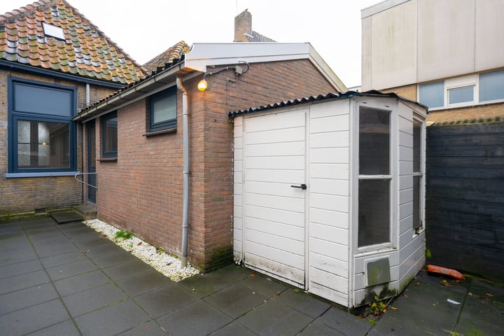 Bekijk foto 30 van Warmoesstraat 49