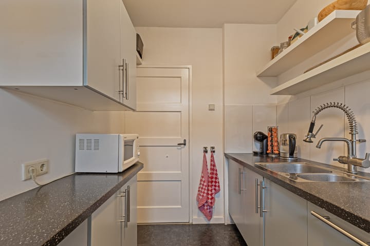 Foto 14 van Johan de Wittstraat 14