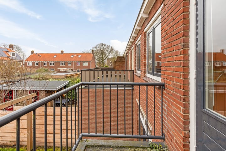 Foto 26 van Johan de Wittstraat 14