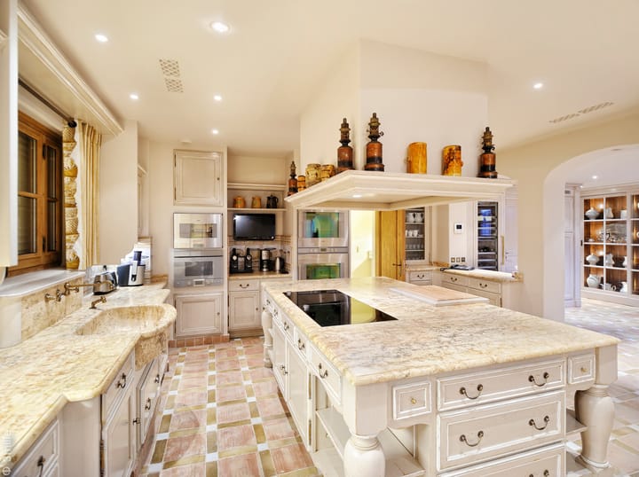 Foto 9 van Frejus Var